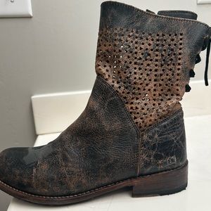 RARE BEDSTU women’s Cambridge combat boot
